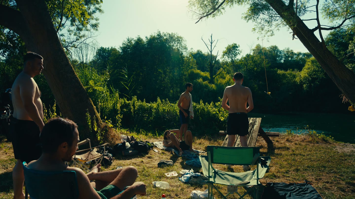 Une journée à la rivière — photogramme du film